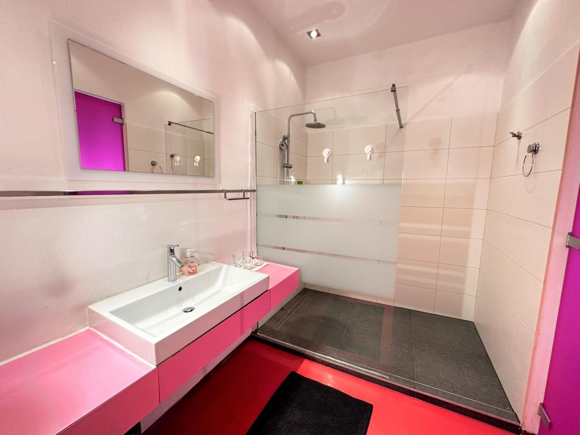 Charming Starry Night Apartment Lubiana Esterno foto
